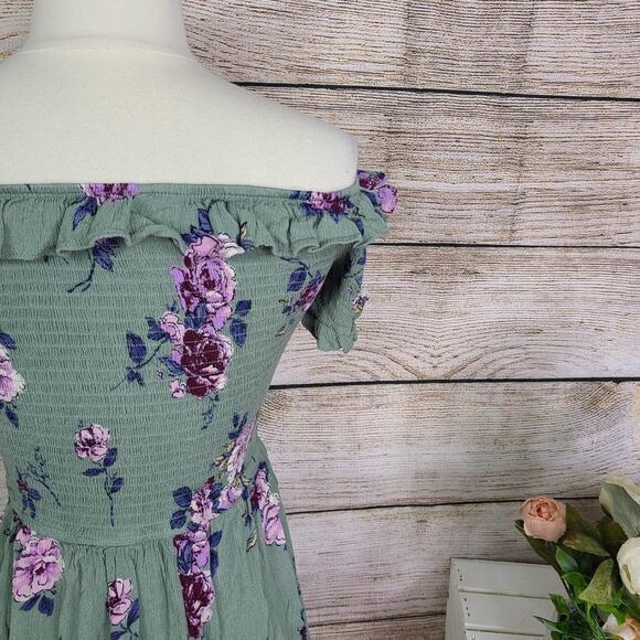 Xhilaration Green Floral Off Shoulder‎ Smock Dress Size Small - Picture 5 of 5